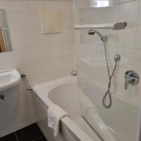 Claudia 7 By Smr - Inc And Near Gondola Apartment