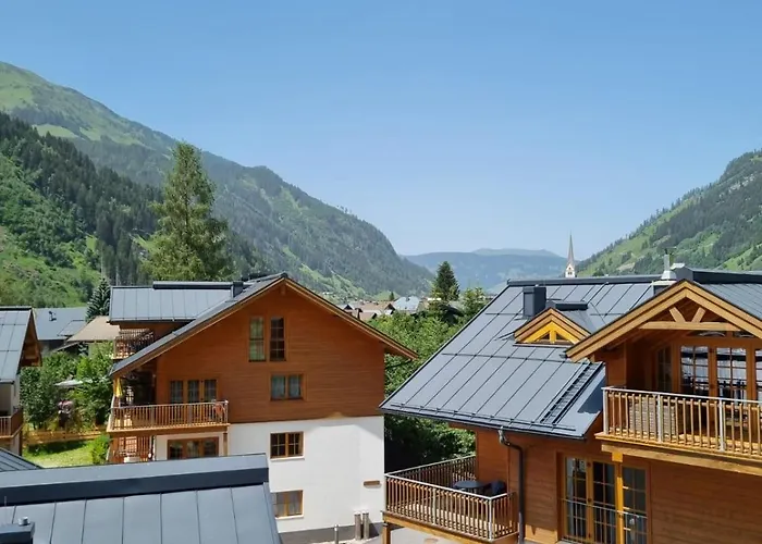 Claudia 7 By Smr - Inc And Near Gondola *